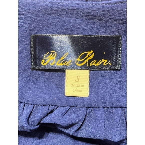 Women's Blue Rain Beaded neck line blue Blouse/Tank top. Size Small. - Picture 7 of 8